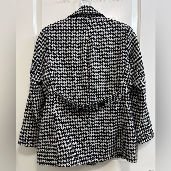 Cleo Coat - Picture 3 of 12